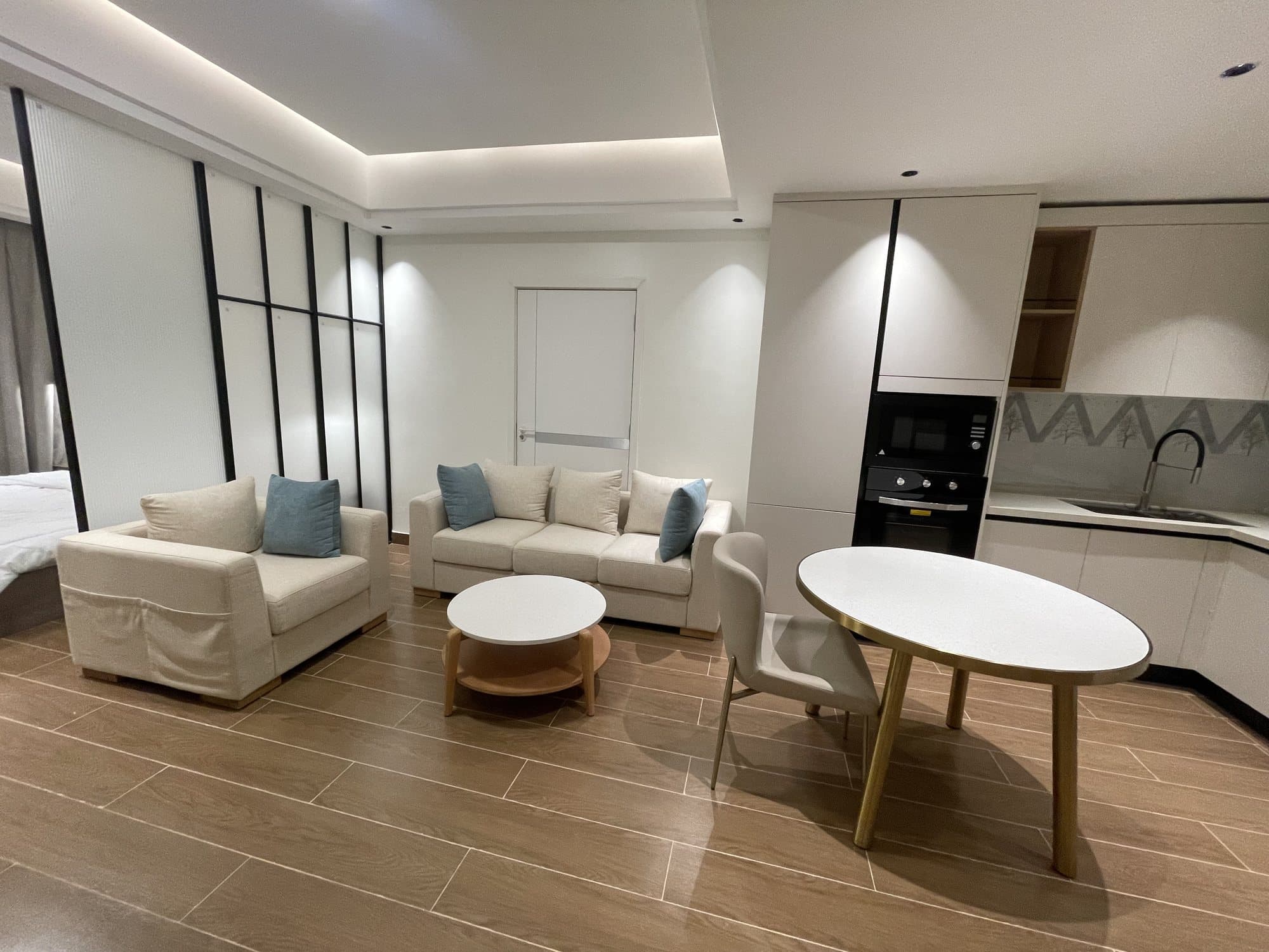 Living and dining area